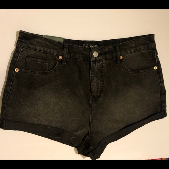 wild fable high rise black shorts - Picture 2 of 8